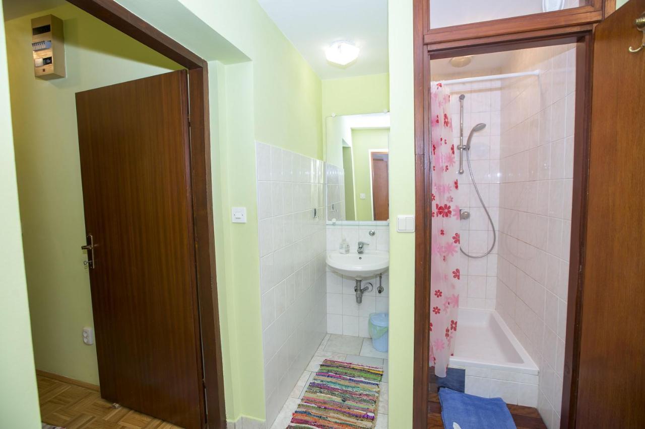 Apartmani Marijana Cesarica Ngoại thất bức ảnh