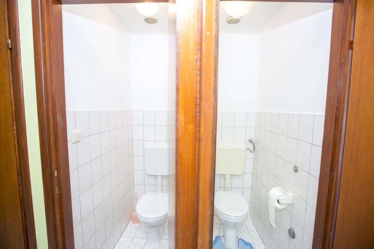 Apartmani Marijana Cesarica Ngoại thất bức ảnh